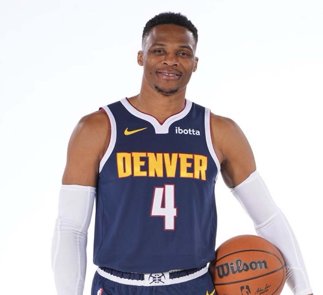 不少比赛中 不少比赛中