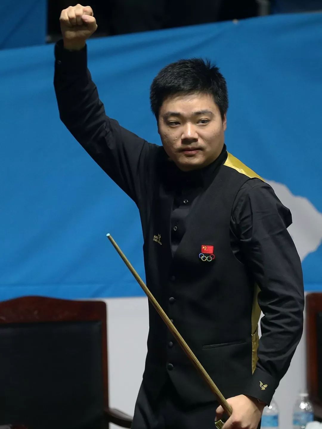 赢得胜利 赢得胜利